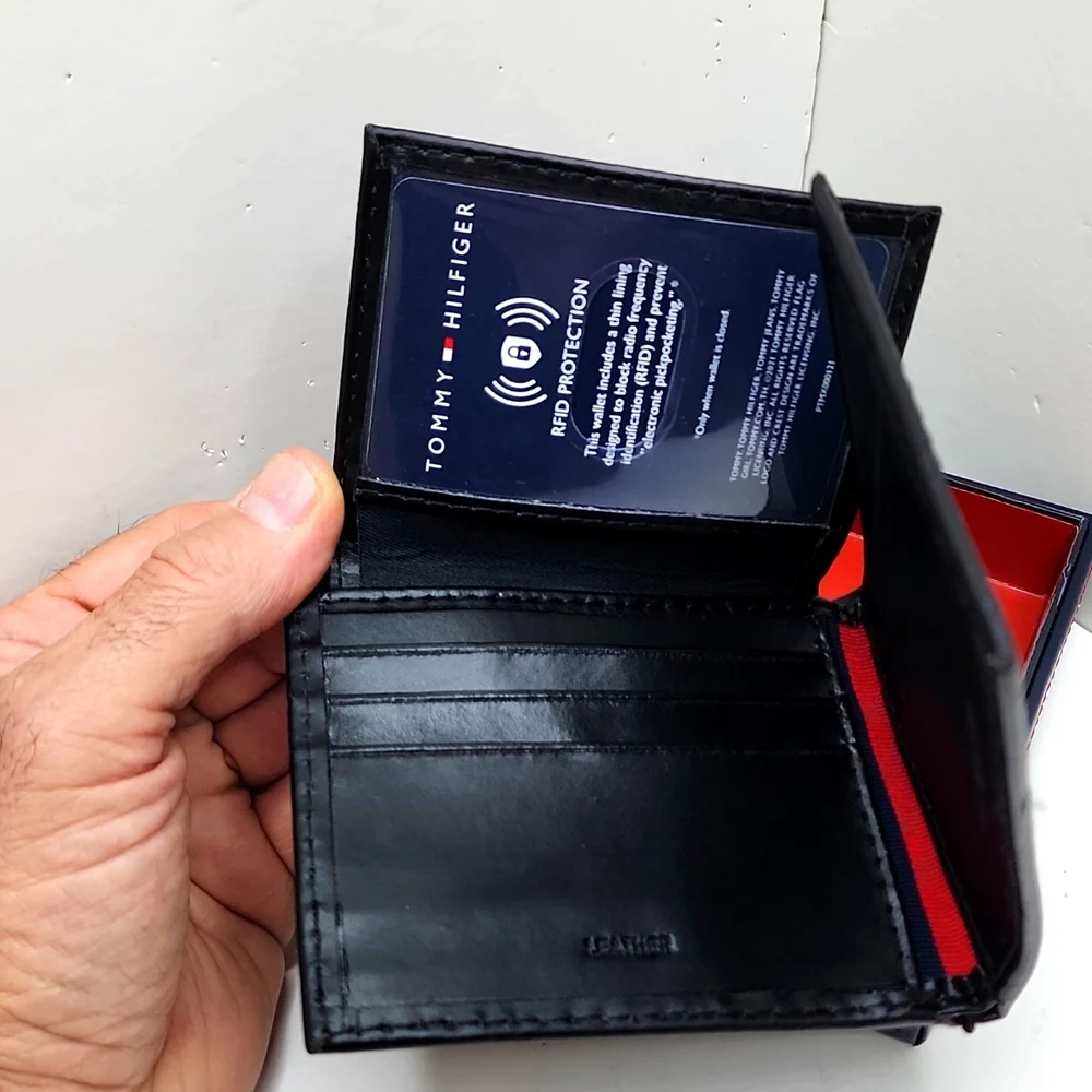 ⭐️TOMMY HILFIGER 💯 MENS WALLET BLACK, LEATHER WALLET